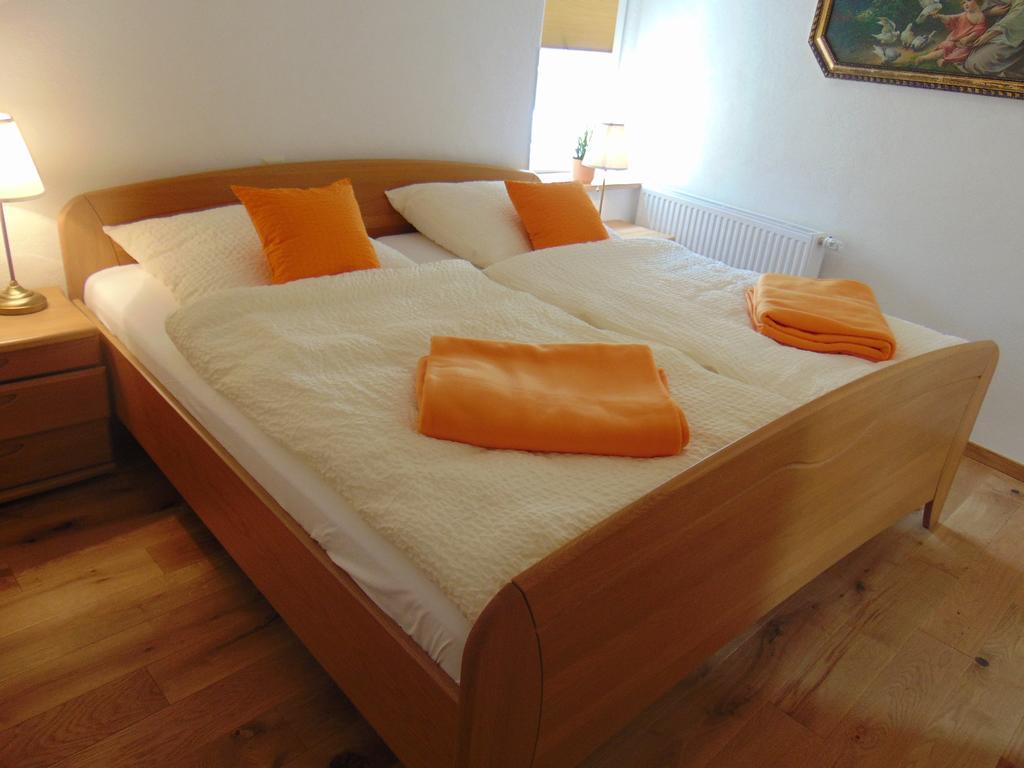 Ferienwohnung Bergblick /Moseltal Бурген Экстерьер фото